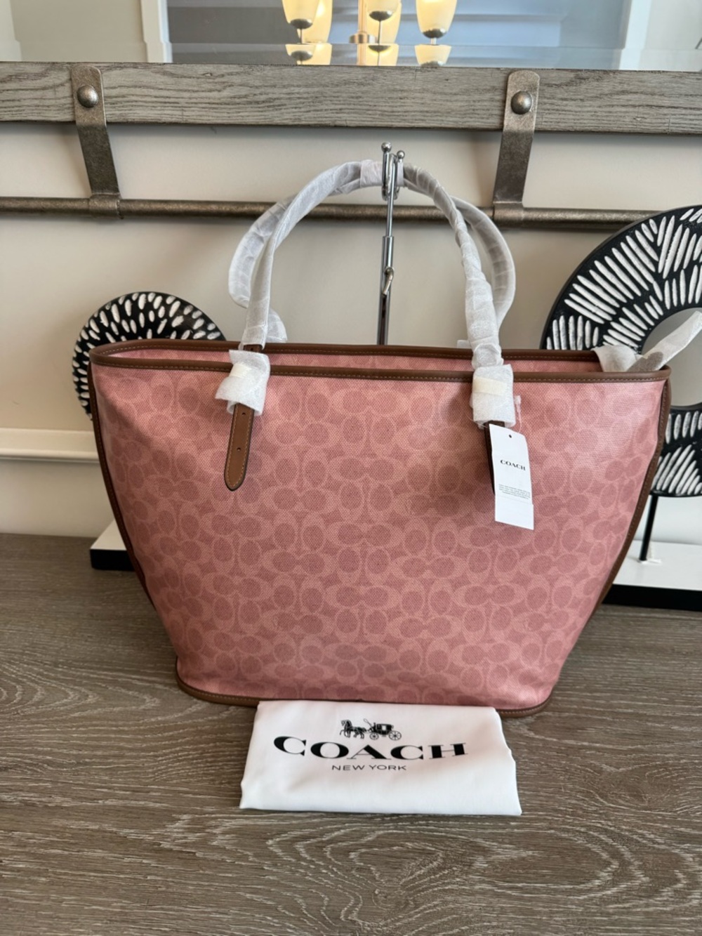 Coach Taxi Tote Large - Picture 2 of 13
